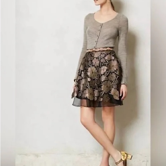 ANTHROPOLOGIE EVA FRANCO Black and Gold Floral Lace Layered Skirt 6 - Picture 3 of 6